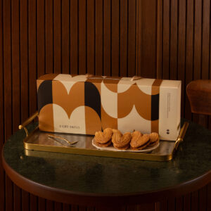 Cookie packaging box